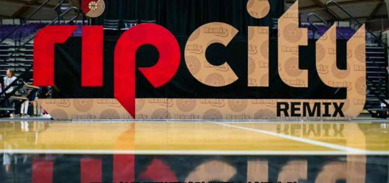 ayx爱游戏体育-冲刺阶段俄克拉荷马雷霆备战国王杯罗马围绕NBA季后赛门线救险,波特兰开拓者今夜临场应变瞬间刷屏