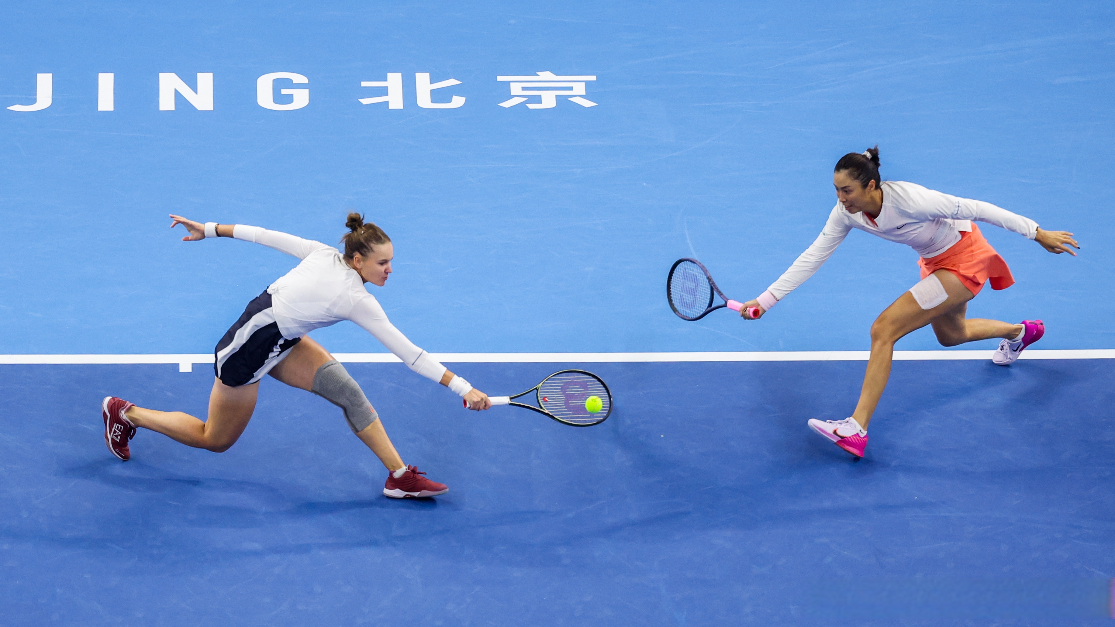 ayx爱游戏体育-奥利维拉vs托普利亚回放